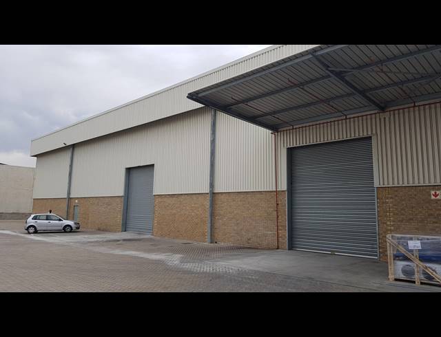 2,025M² FACTORY TO LET IN BLACKHEATH INDUSTRIAL